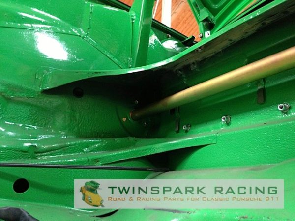 911 Front Stabiliser Anti-Roll Bar (Through-the-Body)-787