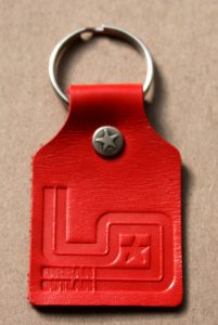 Magnus Keyring Red