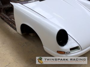 Porsche 911R Front Wings (Pair)-916