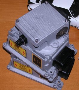8_pin_cd_box_rsr_3